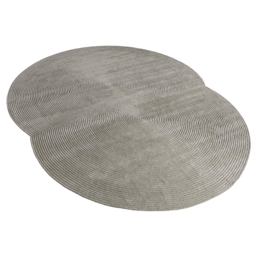 Designed by Emily Broom, the Bolia Zen Rug Rounded features sustainable undyed wool, handcrafted quality, and timeless Nordic design.