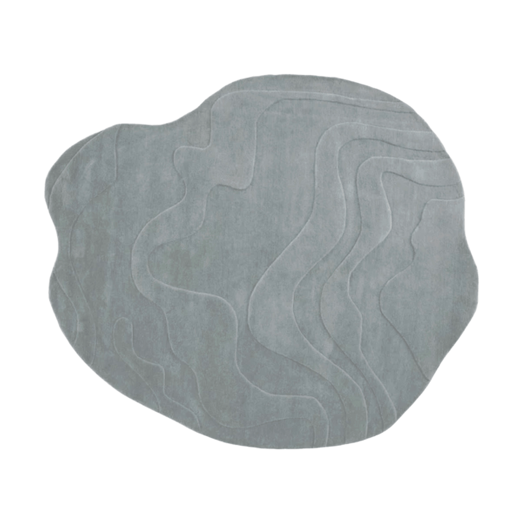 Designed by Pierre Paulin, the Ligne Roset Gavrinis Rug combines luxurious wool, hand-tufted craftsmanship, and sculptural contemporary design.